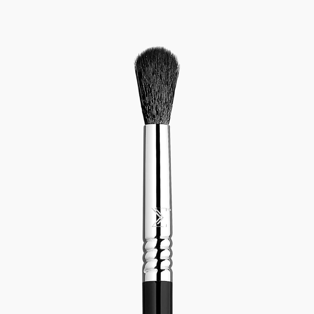 Sigma Beauty E40 - Tapered Blending Brush - Far Fırçası | Makyaj Trendi